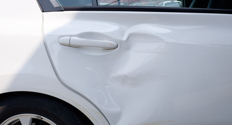 Leading Garage In Addison For Handling Tesla’s Unique Body Repair Challenges